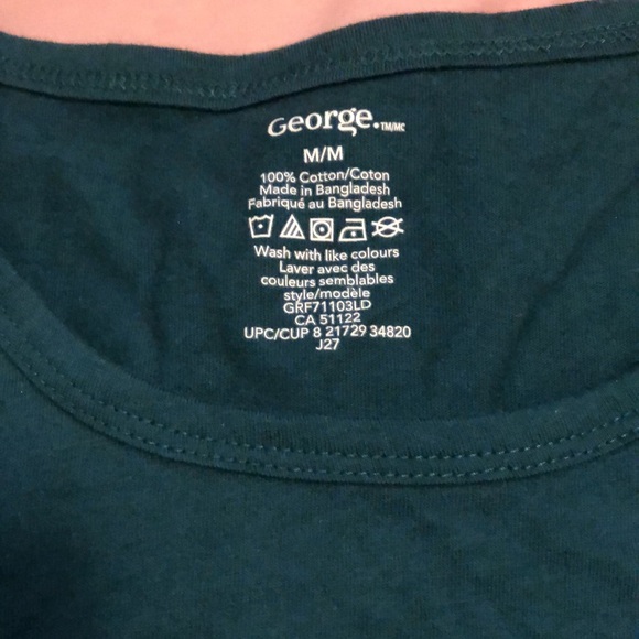 Christmas t-shirt - Picture 3 of 4